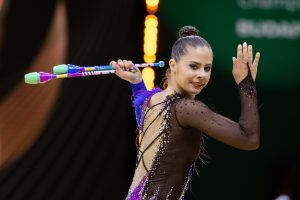 Ritmikus gimnasztika – Versenyzőink Taskentben bemutatták buzogány- és szalaggyakorlatukat